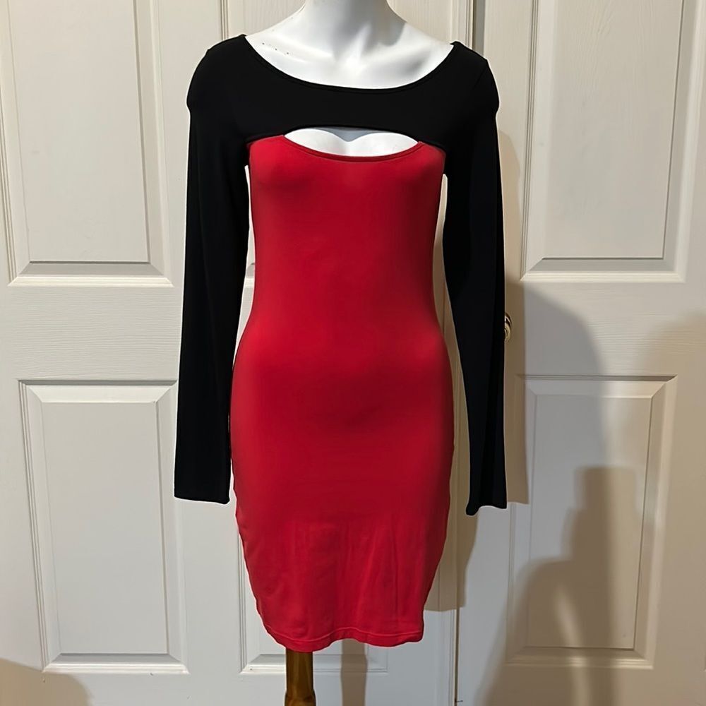 Guess Bodycon Mini Dress. Size Medium